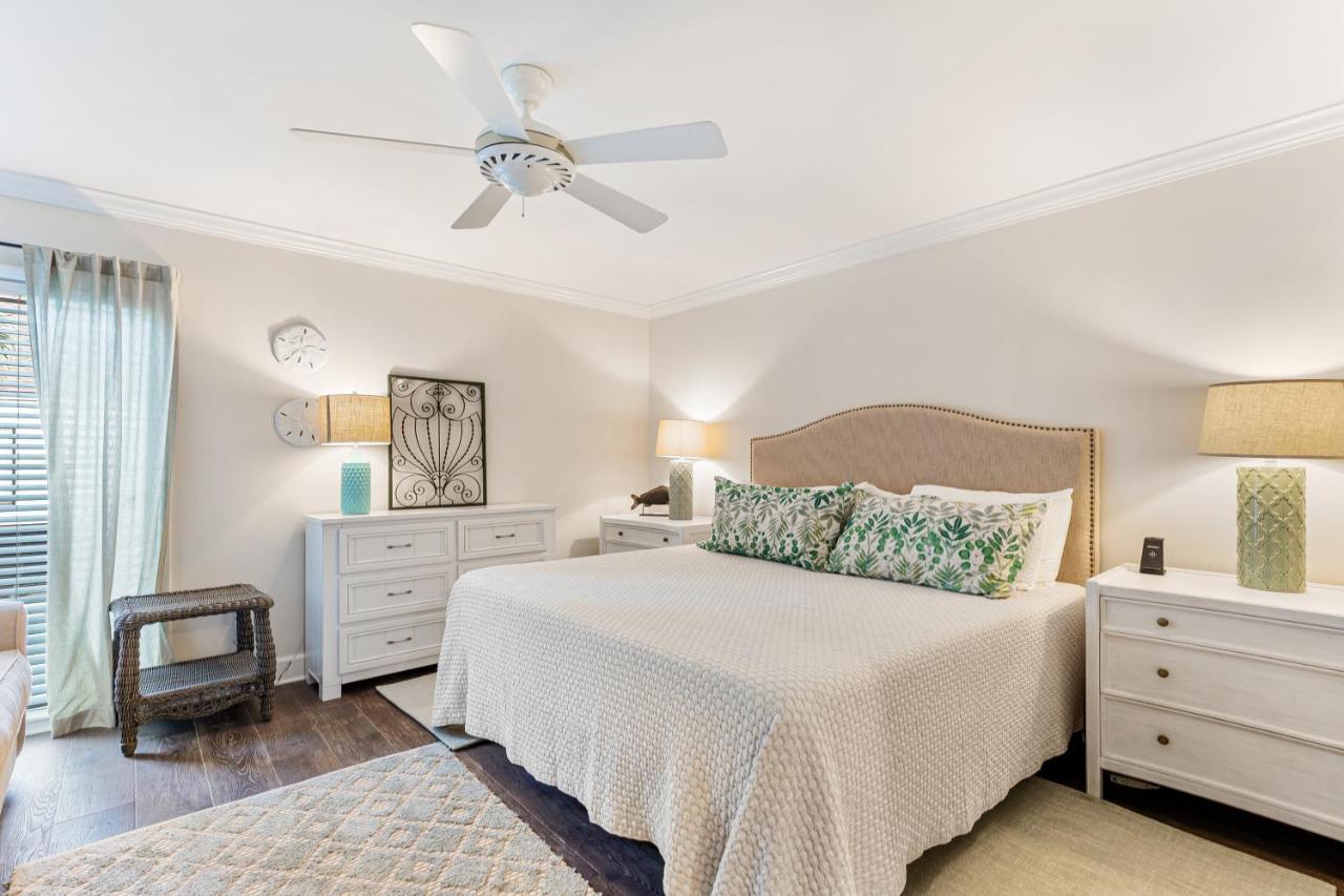 757 Spinnaker Beach House Сийбрук Айлънд Екстериор снимка