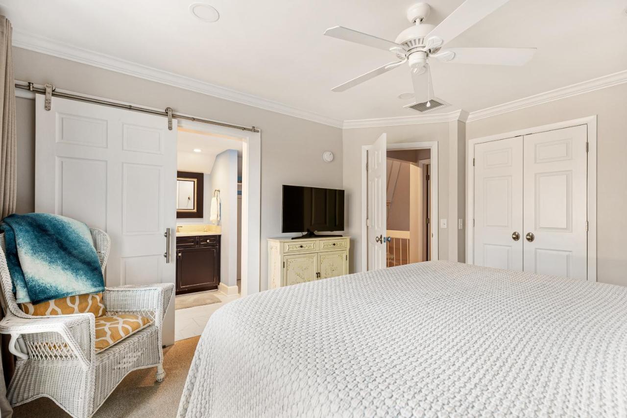 757 Spinnaker Beach House Сийбрук Айлънд Екстериор снимка